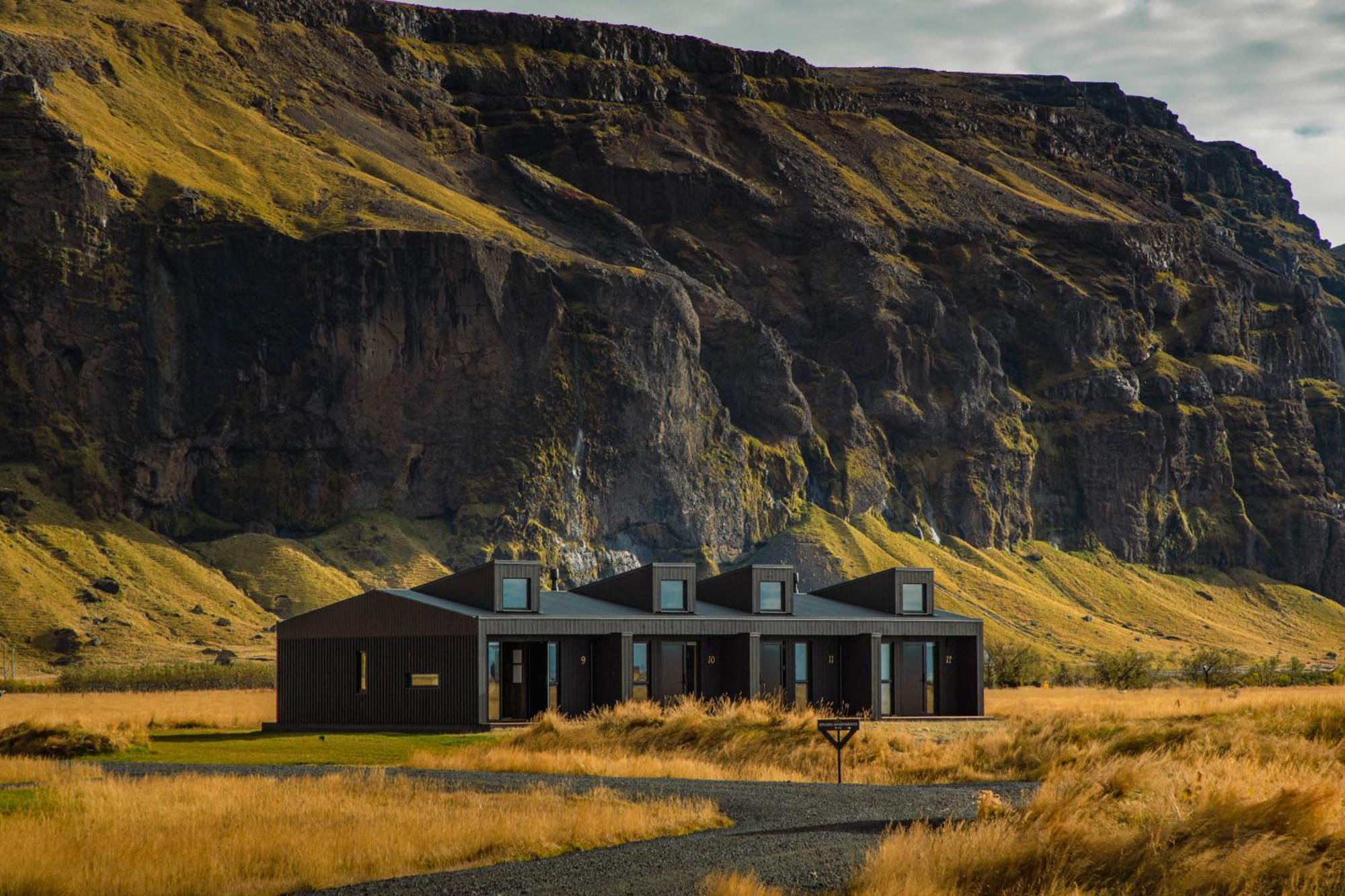 Seljalandsfoss Horizons Villa Hvolsvollur Bagian luar foto