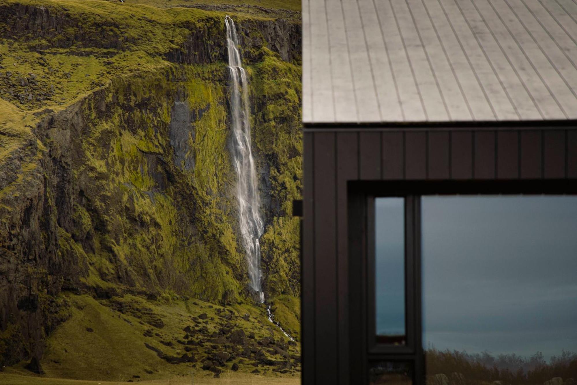 Seljalandsfoss Horizons Villa Hvolsvollur Bagian luar foto